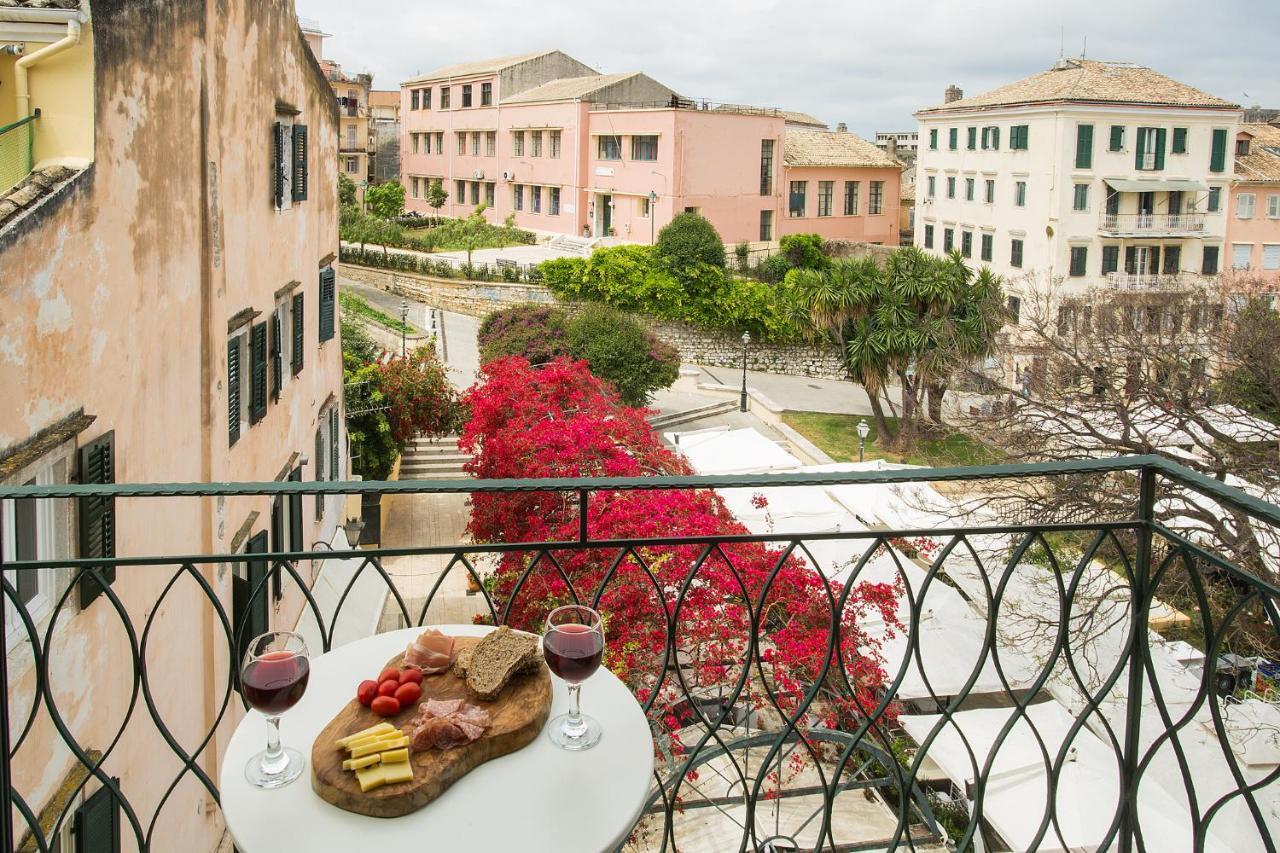 Deluxe Town Hall Square Flat In Historical Center 3 Corfu  المظهر الخارجي الصورة